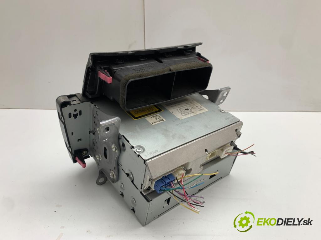 TOYOTA YARIS II liftback 2007 98 kW 1.8 VVTi (ZSP90_) 1798 RADIO 86120-52810 (Audio zariadenie)