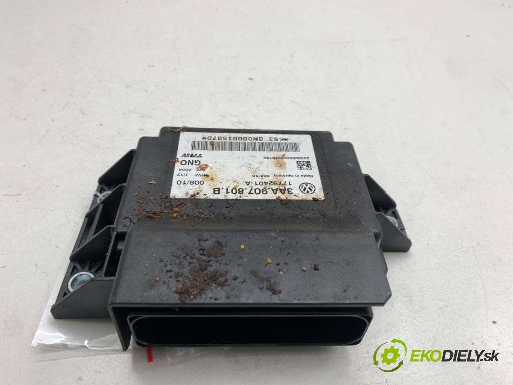 VW TIGUAN SUV 2010 103 kW 2.0 TDI 1968 Modul brzdy ručnej brzdy 3AA907801B