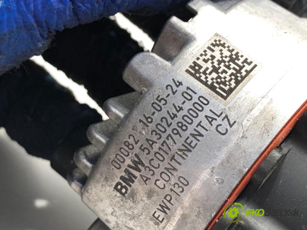 BMW G02 SUV 2024 265 kW M40 i xDrive 2998 DALŠÍ: Pumpa vody 5A30244 (Vodná pumpa)