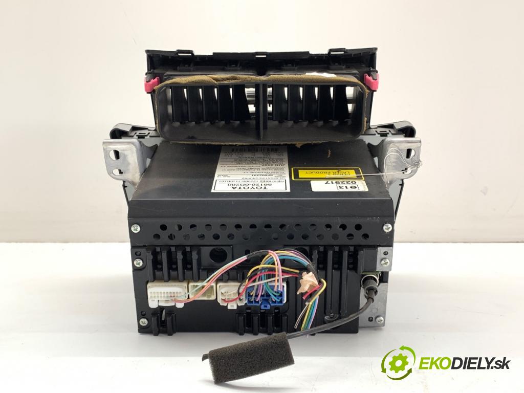 TOYOTA YARIS II liftback 2007 64 kW 1.3 VVT-i (SCP90_) 1298 RADIO 86120-0D200 (Audio zariadenie)