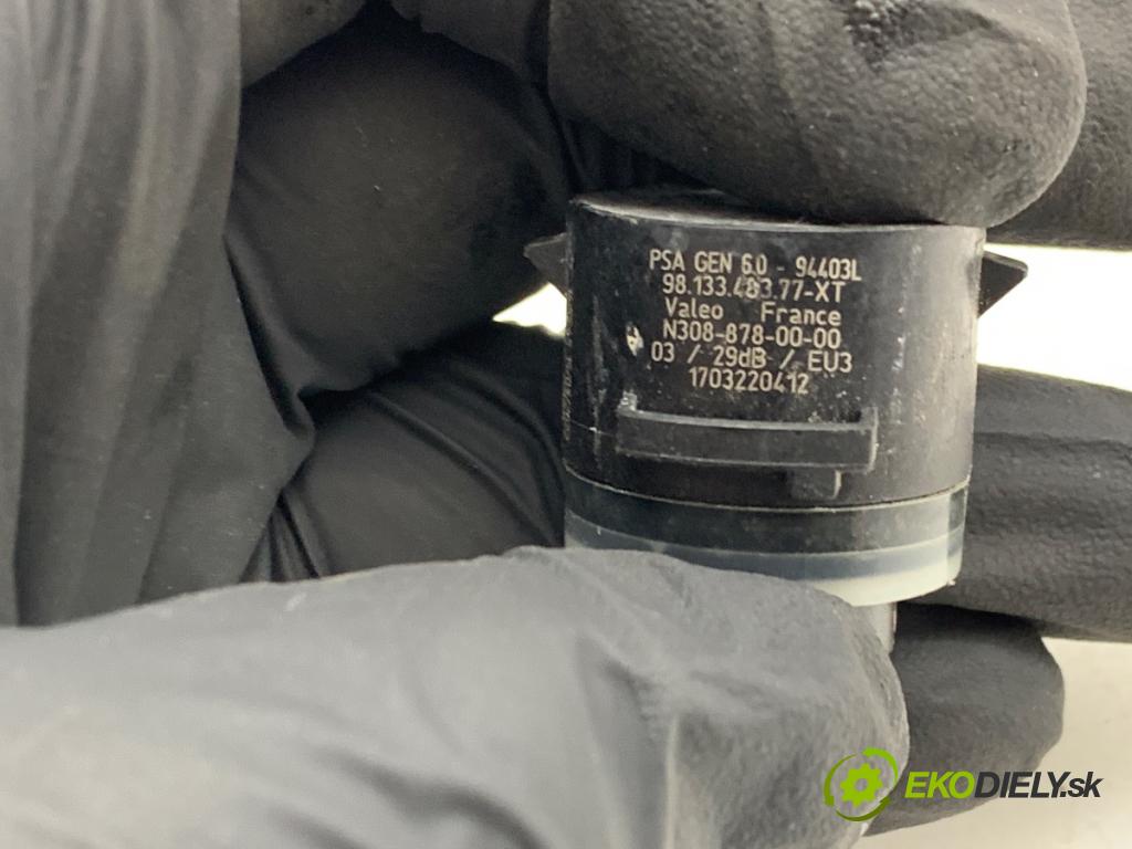 DS DS 7 SUV 2022 133 kW PureTech 180 (J45GFU) 1598 Snímač PDC 9813348377XT
