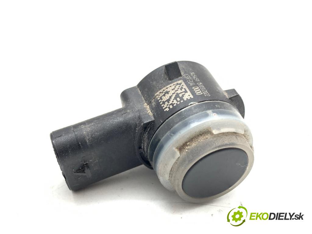 DS DS 7 SUV 2022 133 kW PureTech 180 (J45GFU) 1598 Snímač PDC 9813348377