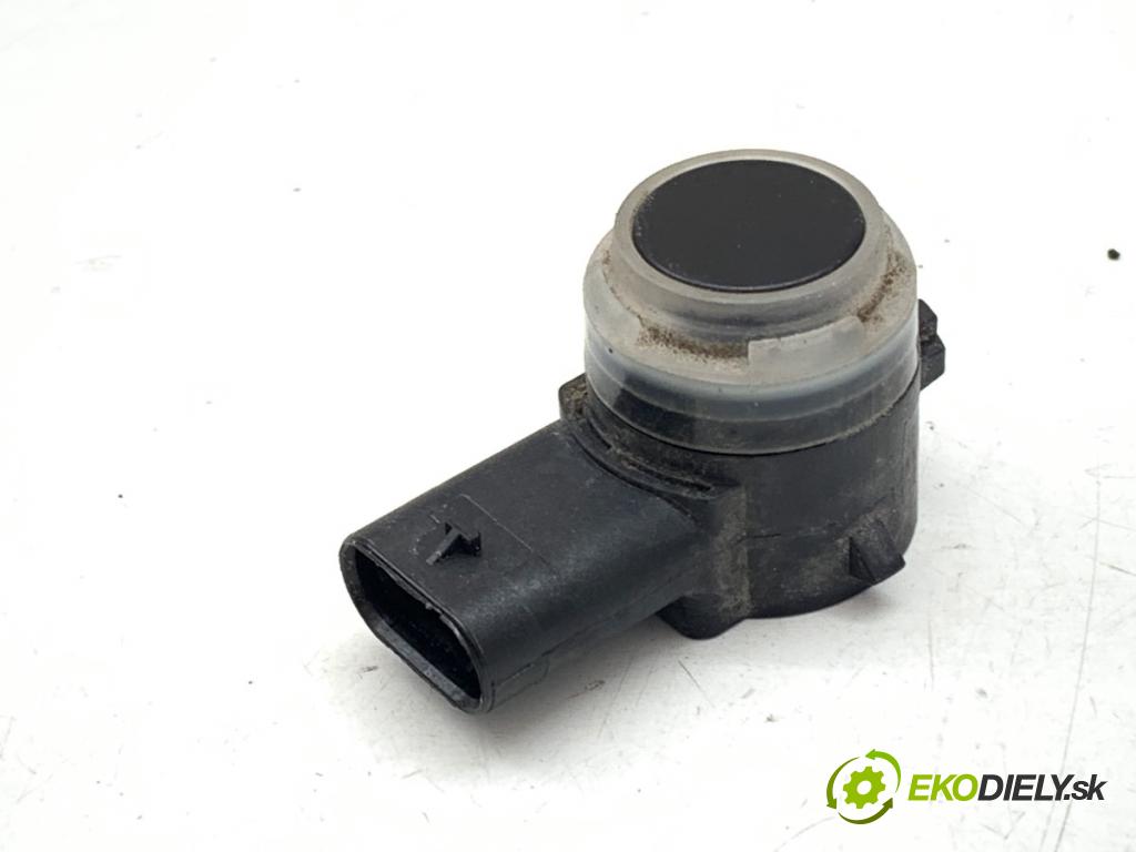 DS DS 7 SUV 2022 133 kW PureTech 180 (J45GFU) 1598 Snímač PDC 9813348377