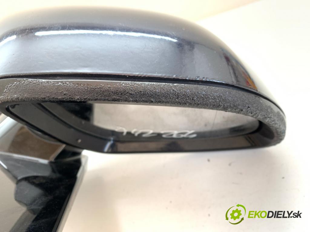 BMW G05 SUV 2022 210 kW xDrive 30 d Mild-Hybrid 2993 Spätné zrkadlo pravy