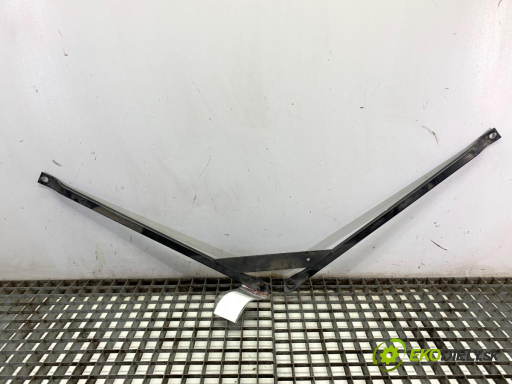 BMW F31 Kombi 2014 135 kW 320 d 1995 Výstuha horná 7378711-01 (Výstuha)