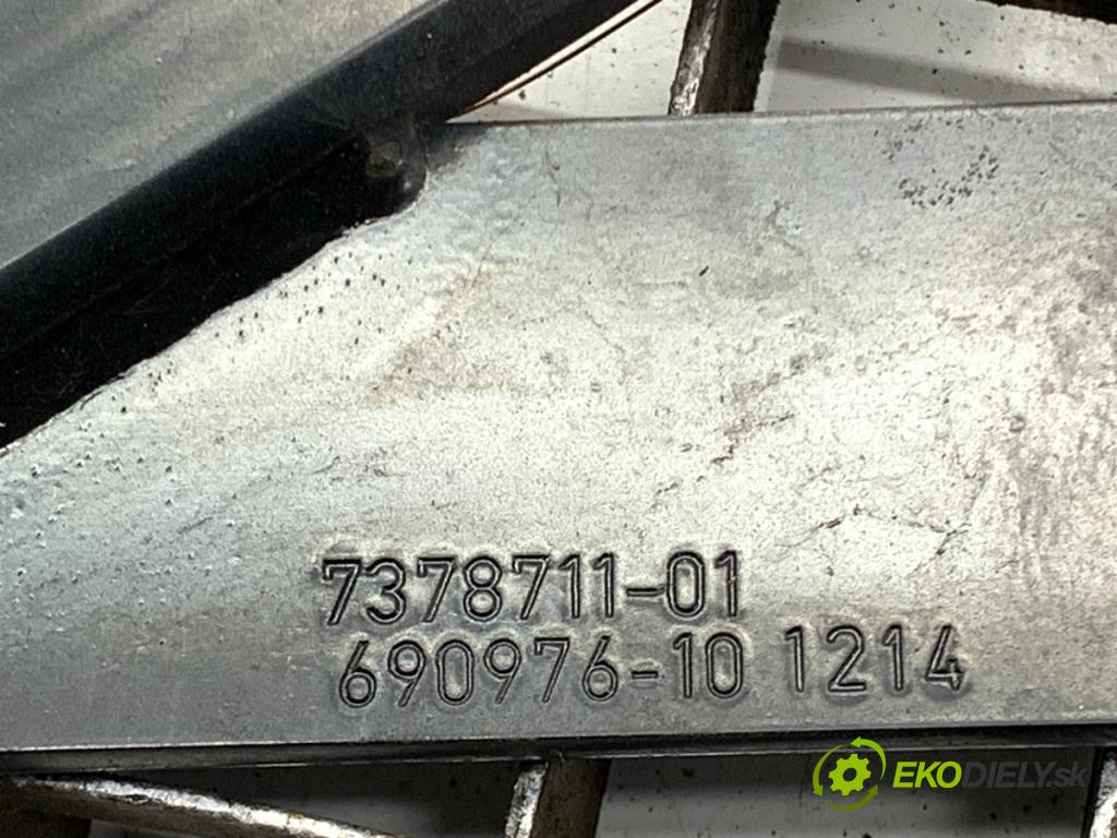 BMW F31 Kombi 2014 135 kW 320 d 1995 Výstuha horná 7378711-01 (Výstuha)
