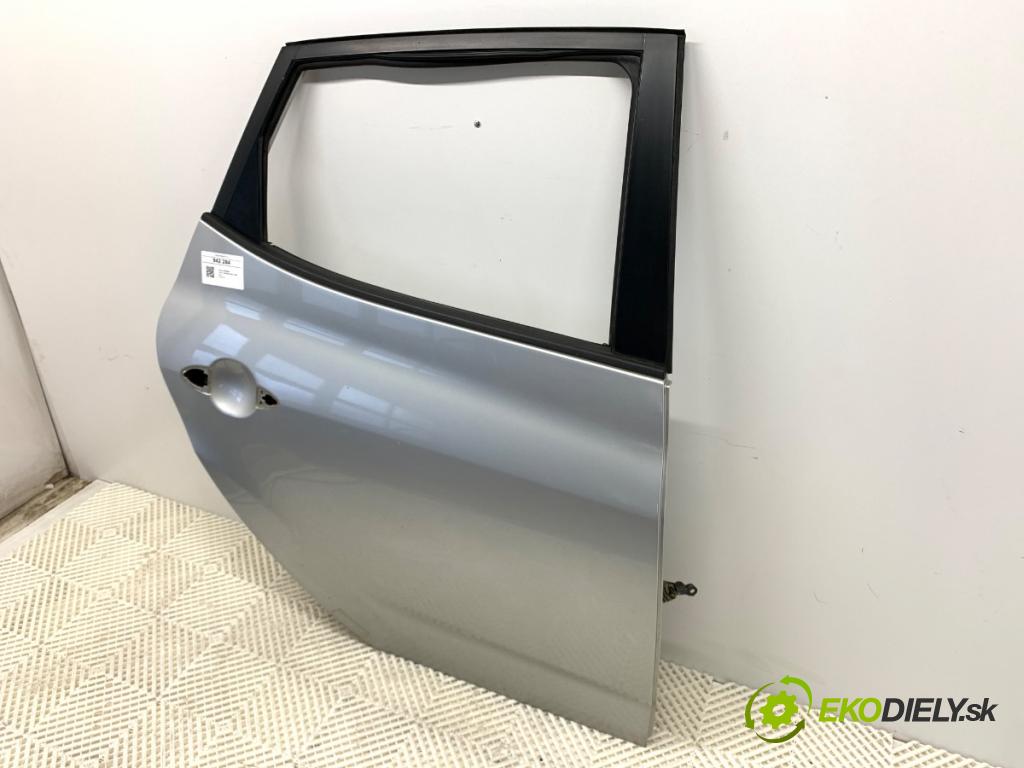 HYUNDAI ix20 liftback 2011 92 kW 1.6 1591 dveře pravý zadní část