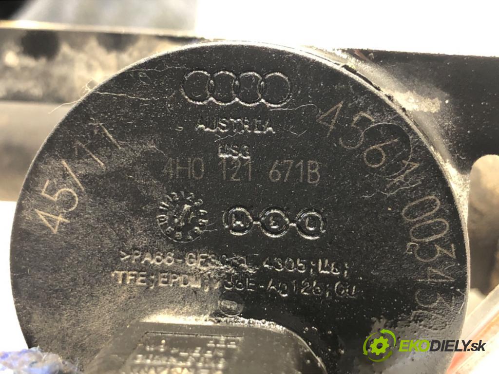 AUDI A6 C7 sedan 2011 180 kW 3.0 TDI quattro 2967 DALŠÍ: Pumpa vody 4H0121671B (Vodná pumpa)