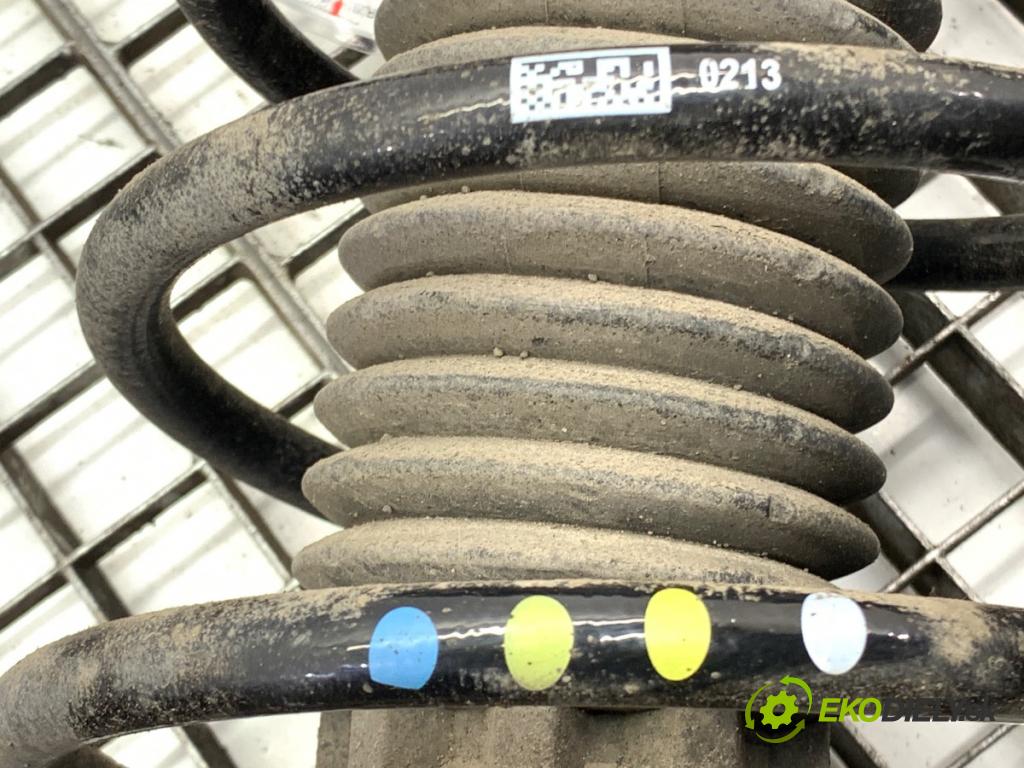 DS DS 7 SUV 2022 133 kW PureTech 180 (J45GFU) 1598 tlumič pravý přední část ZE