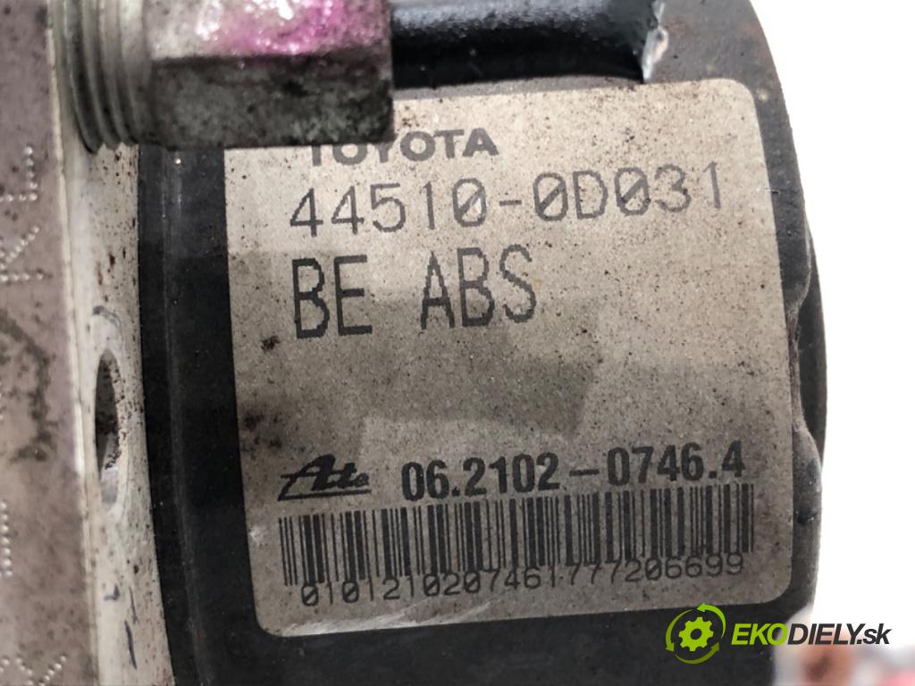 TOYOTA YARIS II liftback 2007 64 kW 1.3 VVT-i (SCP90_) 1298 Pumpa ABS 44510-0D031 (Pumpa ABS)
