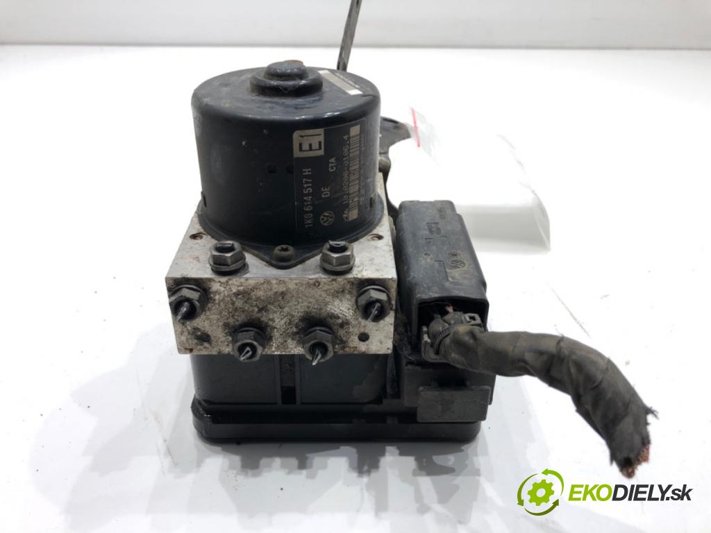 VW GOLF V liftback 2003 85 kW 1.6 FSI 1598 Pumpa ABS 1K0614517H (Pumpa ABS)