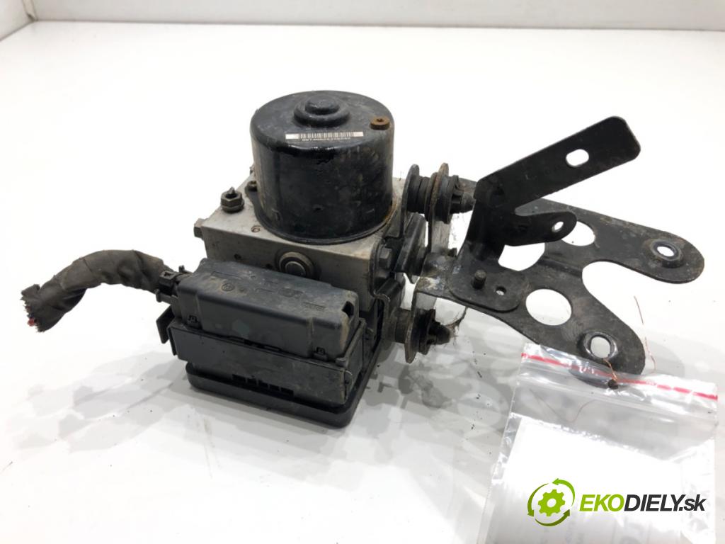 VW GOLF V liftback 2003 85 kW 1.6 FSI 1598 Pumpa ABS 1K0614517H (Pumpa ABS)