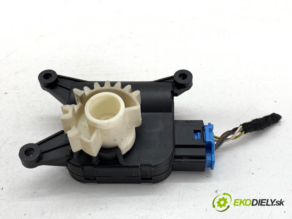 VW GOLF V liftback 2003 85 kW 1.6 FSI 1598 Motor kúrenia 1K0907511D