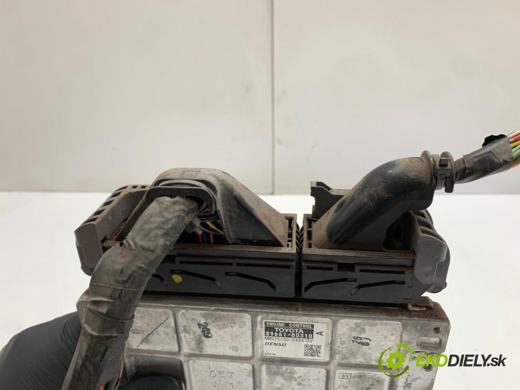 TOYOTA YARIS II liftback 2007 64 kW 1.3 VVT-i (SCP90_) 1298 riadiaca jednotka Motor 89661-0D310 (Riadiaca jednotka)