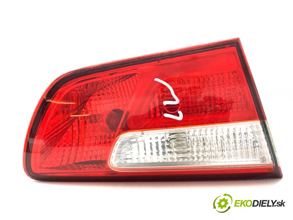 KIA RIO III sedan 2013 63 kW 1.25 CVVT 1248 světlo levý zadní část vnitřní 92403-1W0