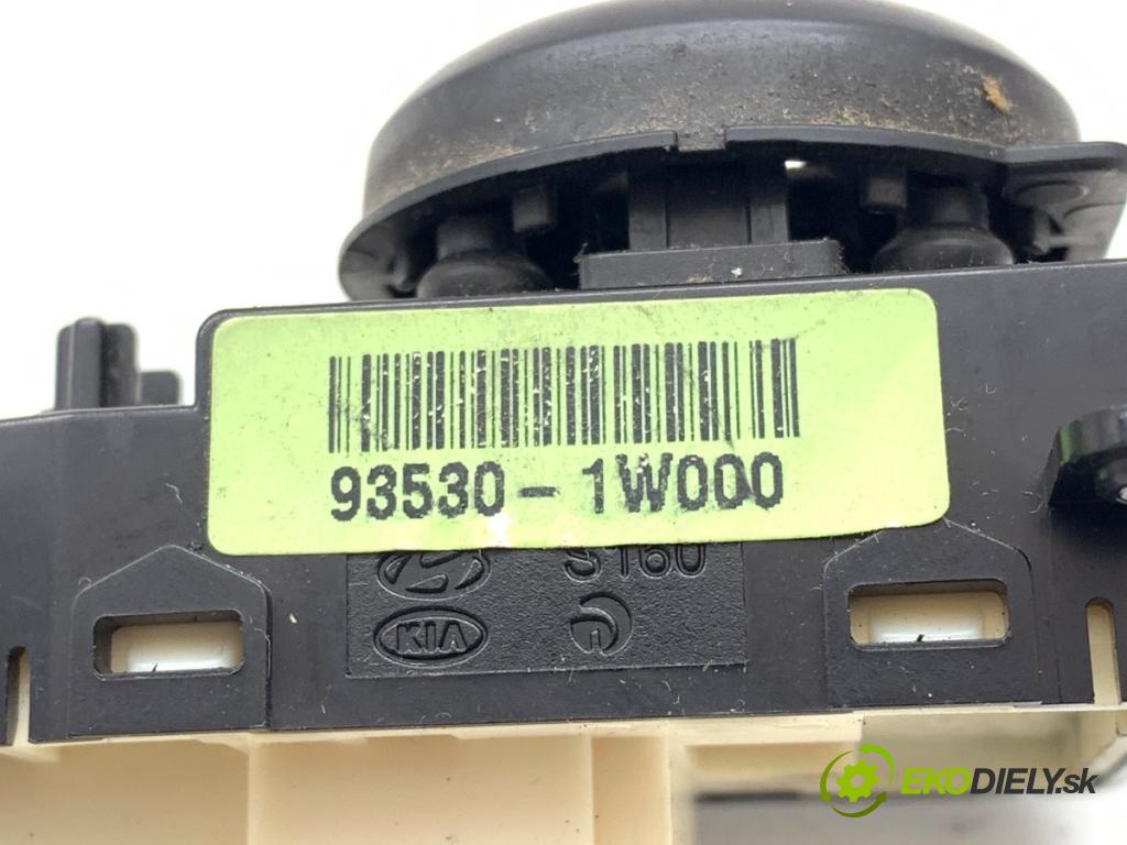 KIA RIO III sedan 2013 63 kW 1.25 CVVT 1248 přepínač nastavení zpětných zrcátek 93530-1W000 (Páčky pod volantem)
