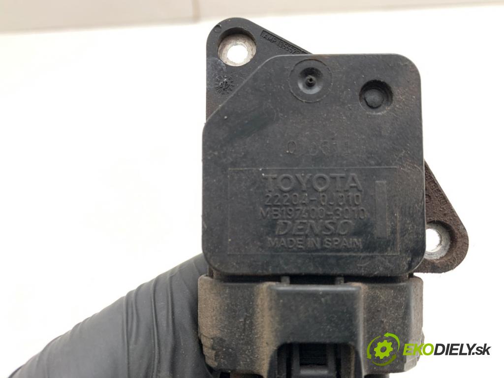 TOYOTA YARIS II liftback 2007 64 kW 1.3 VVT-i (SCP90_) 1298 váha vzduchu 22204-0J010 (Snímač hmotnosti vzduchu)
