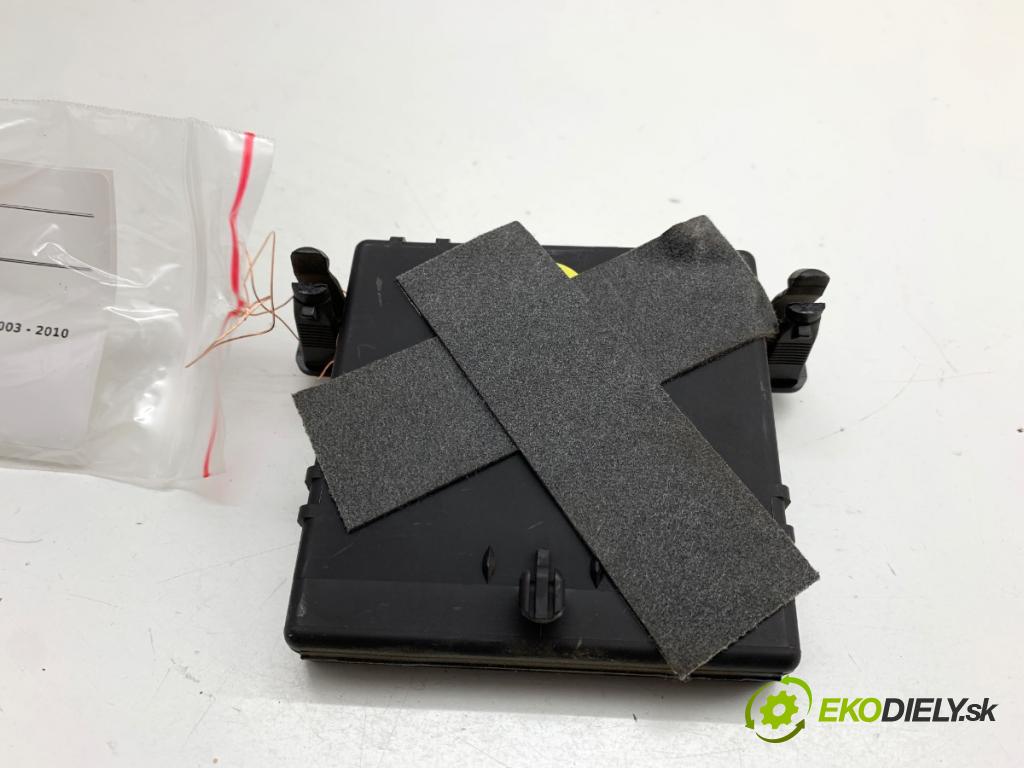 VW GOLF V liftback 2003 85 kW 1.6 FSI 1598 Modul GATEWAY 1K0907530C