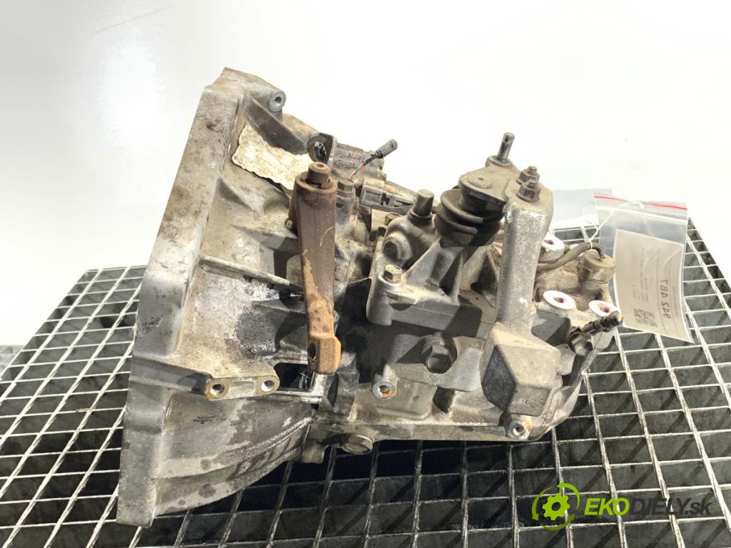 TOYOTA YARIS II liftback 2007 64 kW 1.3 VVT-i (SCP90_) 1298 Prevodovka C551 (Prevodovka)