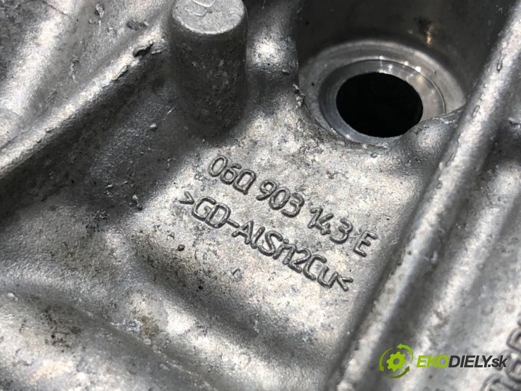 AUDI Q5 FY SUV 2021 195 kW 55 TFSI e quattro 1984 Obal filtra oleja 06Q903143E (Obal olejového filtra)