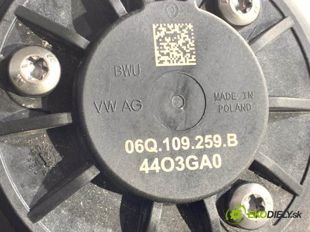 AUDI Q5 FY SUV 2021 195 kW 55 TFSI e quattro 1984 hlava válců 06N103403A/D (Hlava válců)