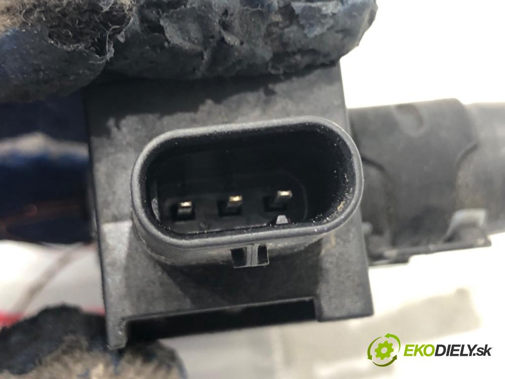AUDI Q5 FY SUV 2021 195 kW 55 TFSI e quattro 1984 Snímač tlaku spalín DPF 06N131551S