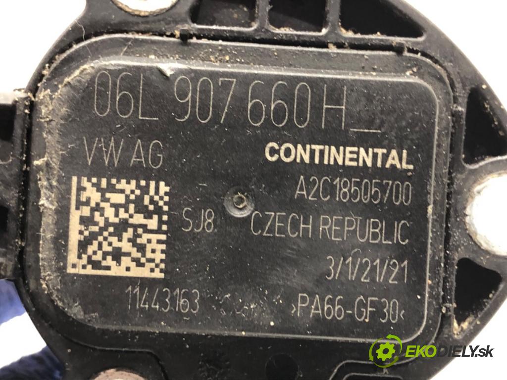 AUDI Q5 FY SUV 2021 195 kW 55 TFSI e quattro 1984 Snímač hladiny oleja 06L907660H (Snímač)