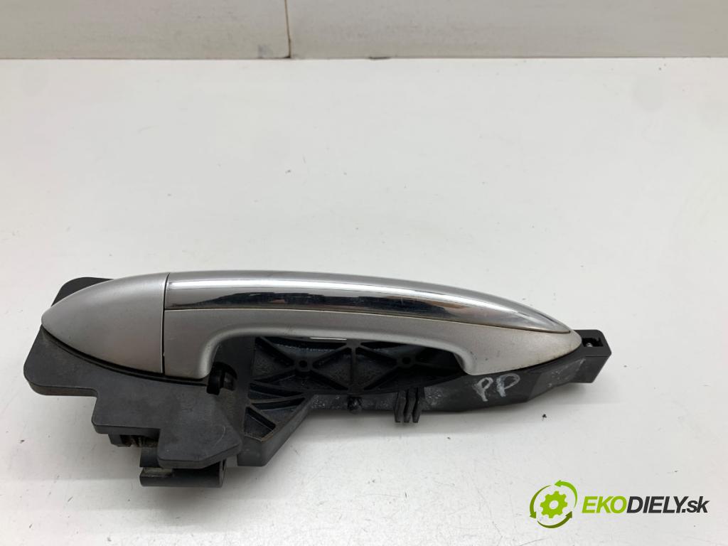 HYUNDAI ix20 liftback 2011 92 kW 1.6 1591 klika vnejší pravý přední část 