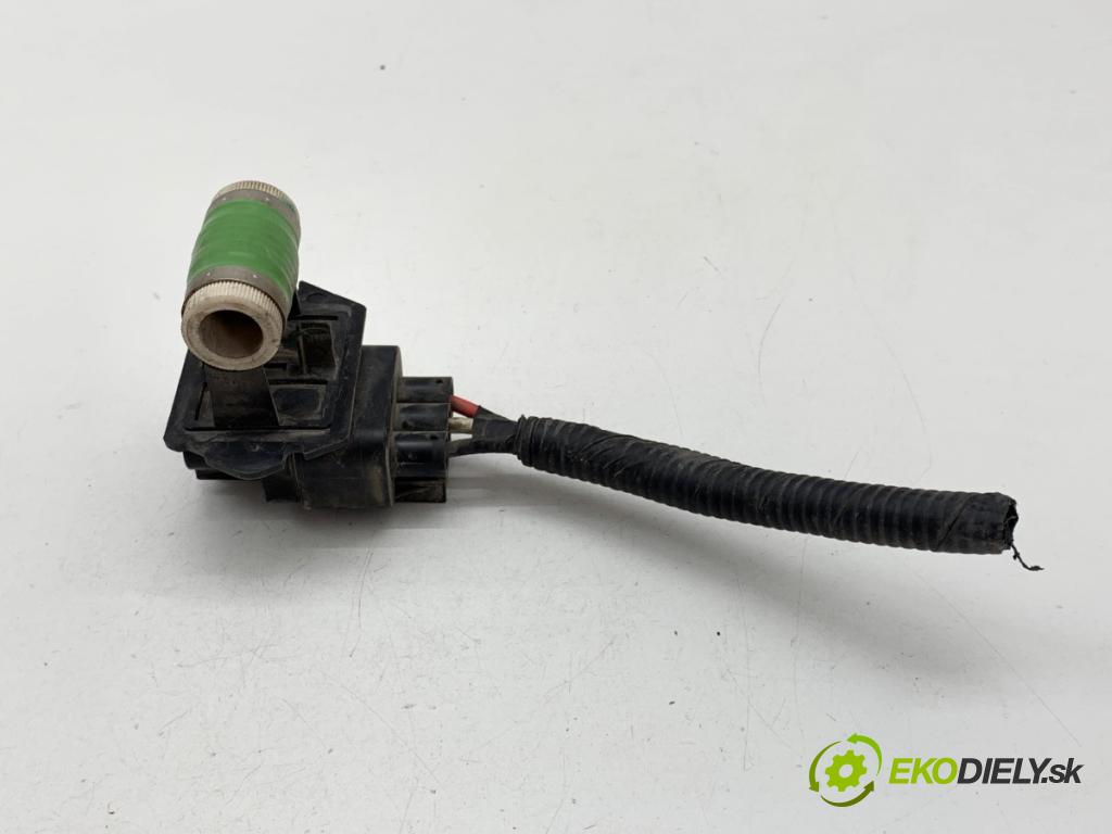 KIA RIO III sedan 2013 63 kW 1.25 CVVT 1248 Modul ventilátora 