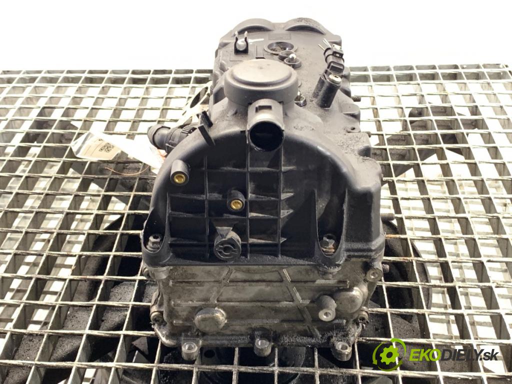 AUDI A6 C7 sedan 2011 180 kW 3.0 TDI quattro 2967 hlava válců pravý 059354DF