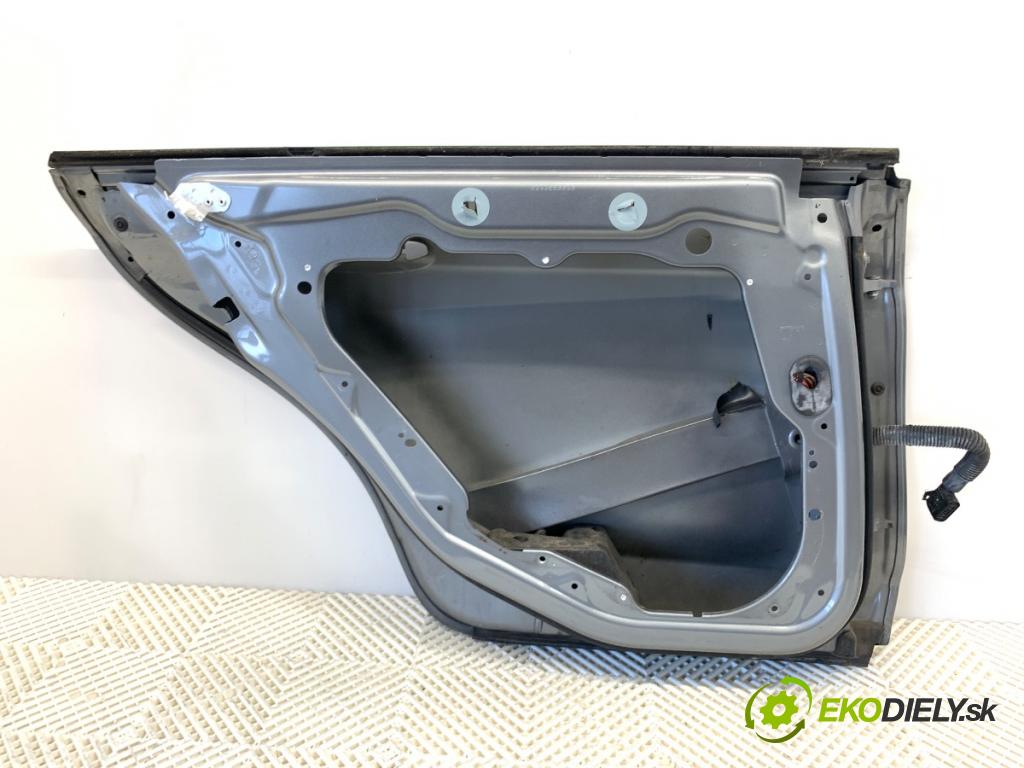 MERCEDES-BENZ W218 Kombi 2013 195 kW CLS 350 CDI / d 4-matic (218.993) 2987 dveře levý zadní část 218