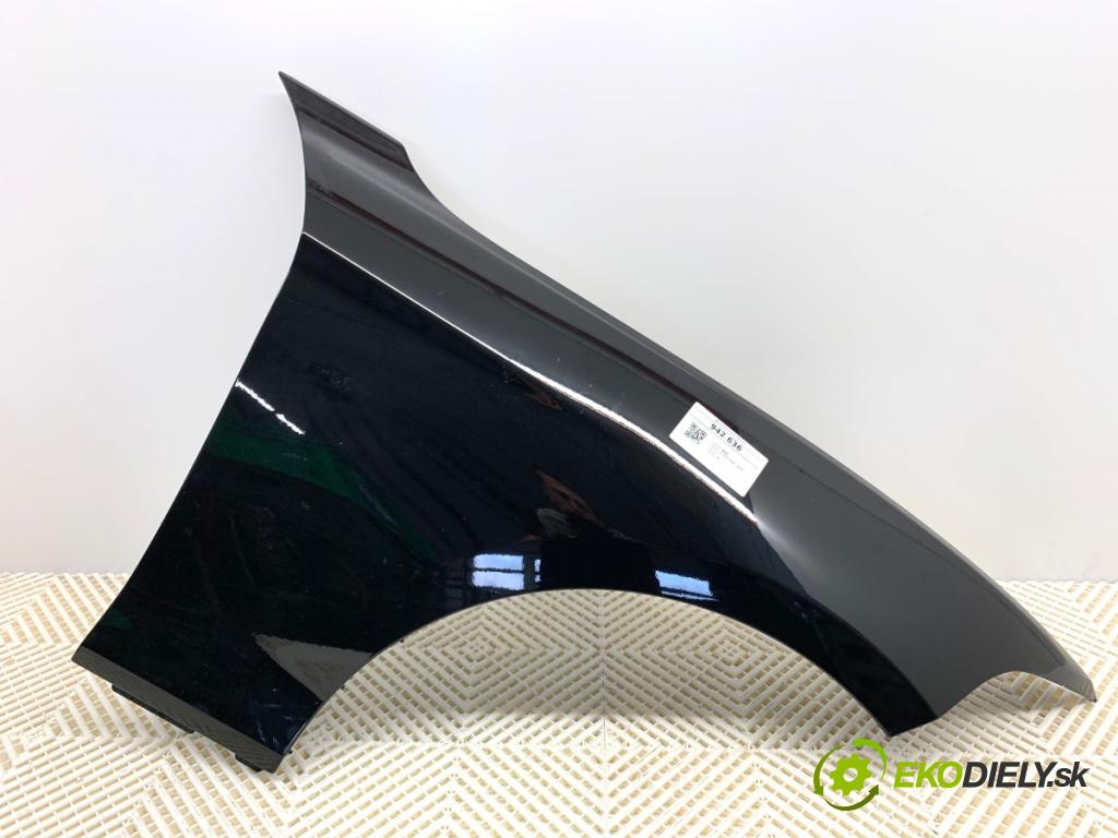BMW F21 liftback 2014 75 kW 114 i 1598 Blatník pravy predný 