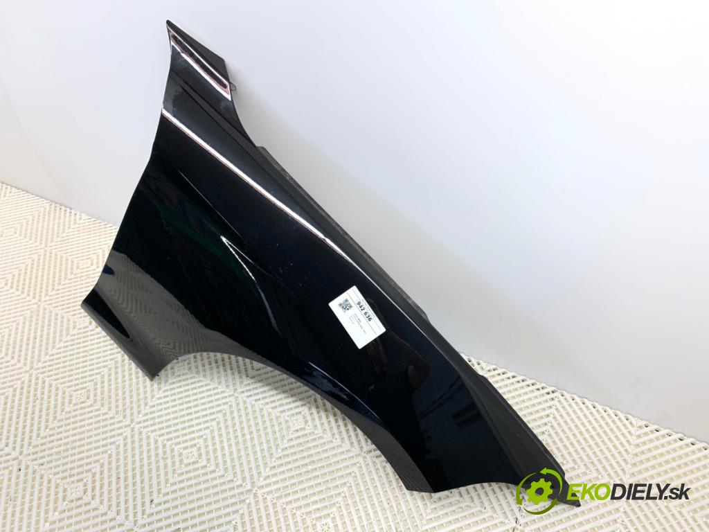 BMW F21 liftback 2014 75 kW 114 i 1598 Blatník pravy predný