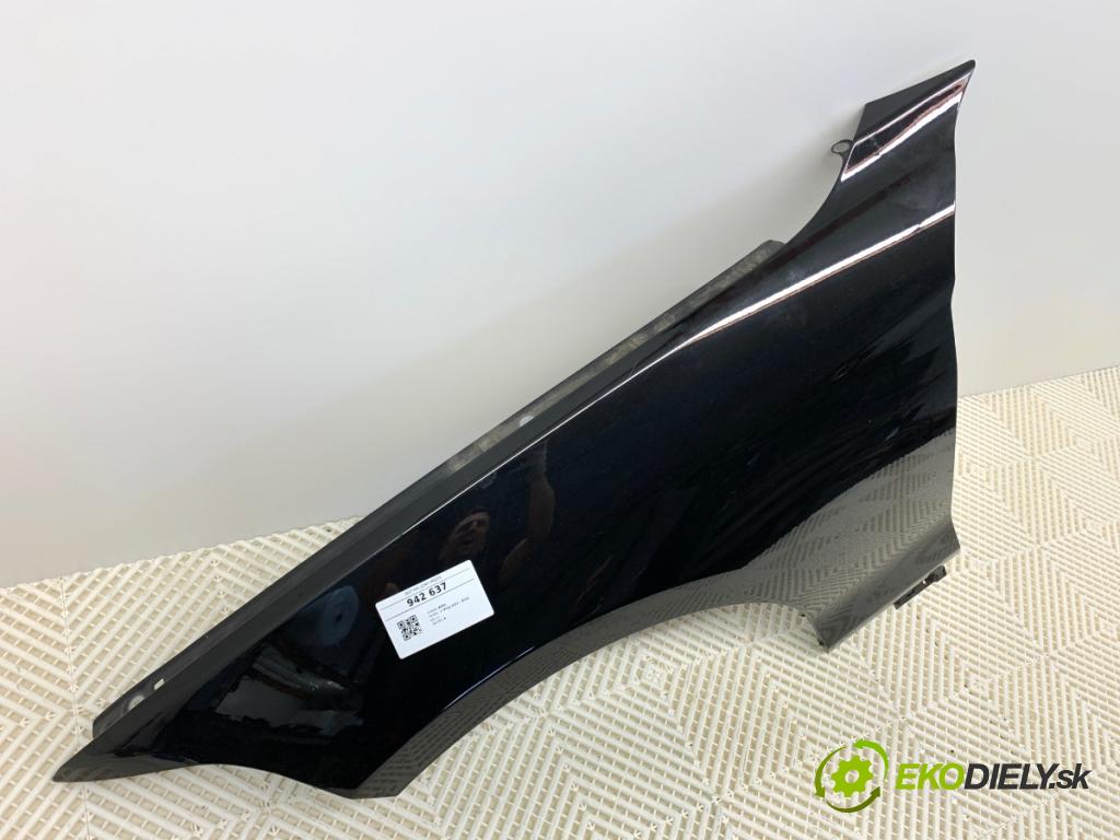 BMW F21 liftback 2014 75 kW 114 i 1598 Blatník ľavy predný