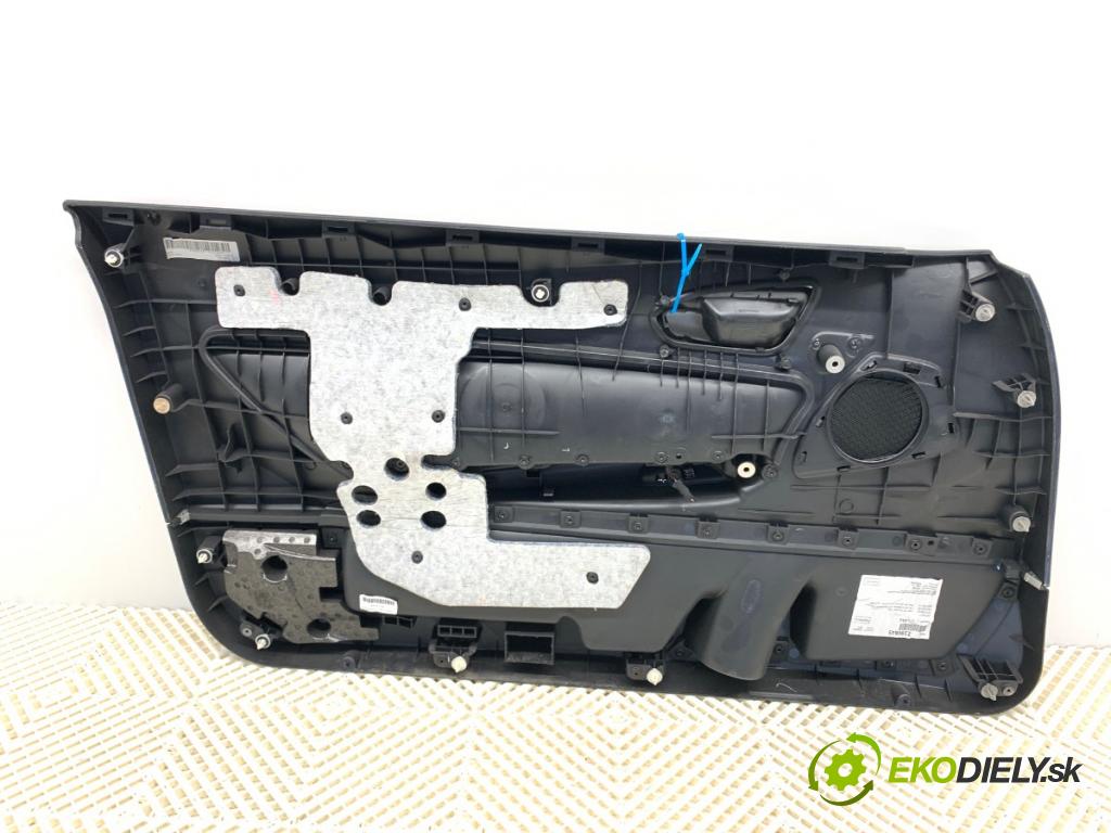 BMW F21 liftback 2014 75 kW 114 i 1598 čalúnenie Dvere pravy predný