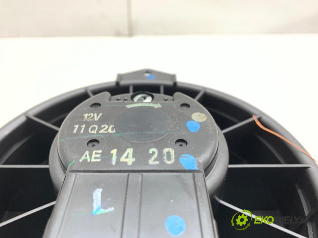 MITSUBISHI MIRAGE / SPACE STAR liftback 2014 52 kW 1.0 (A05A) 999 ventilátor kúrenia AE1420