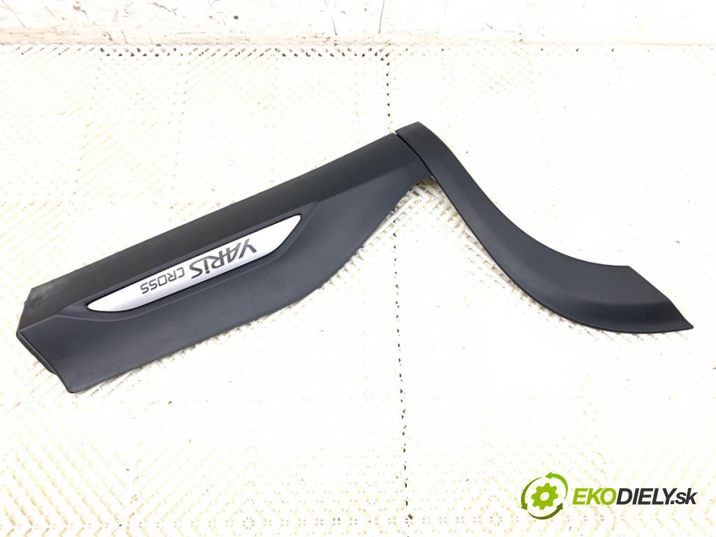TOYOTA YARIS IV SUV 2024 68 kW 1.5 Hybrid (MXPJ10) 1490 Lišta Dvere pravy zad 75077-0D020