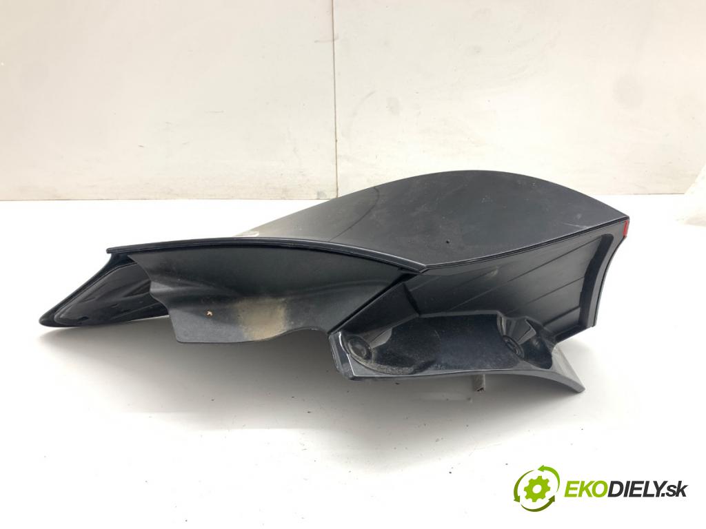 TOYOTA YARIS IV SUV 2024 68 kW 1.5 Hybrid (MXPJ10) 1490 Svetlo pravy zad 81550-0DE20