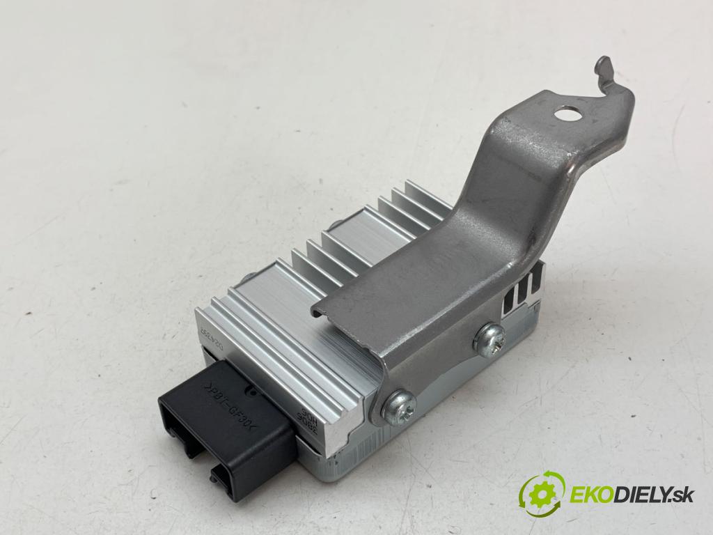 TOYOTA YARIS IV SUV 2024 68 kW 1.5 Hybrid (MXPJ10) 1490 Modul pumpy paliva 89570-52080