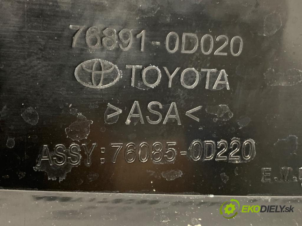 TOYOTA YARIS IV SUV 2024 68 kW 1.5 Hybrid (MXPJ10) 1490 Spoiler zad 76891-0D020