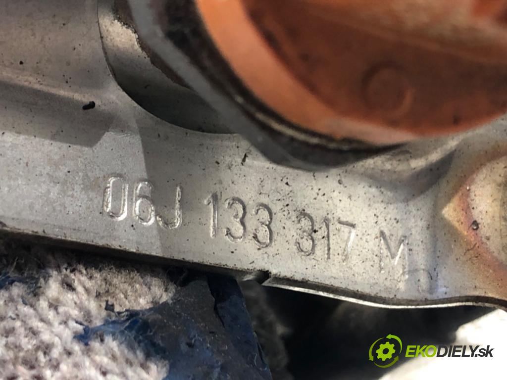 SEAT EXEO Kombi 2012 155 kW 2.0 TFSI 1984 Lišta vstrekovacia 06J133317M (Vstrekovacia lišta)