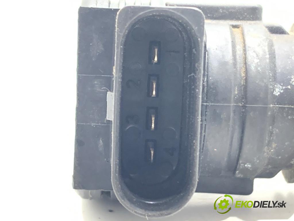 SEAT EXEO Kombi 2012 155 kW 2.0 TFSI 1984 cívka zapalovací 07K905715F (Zážehová cívka)