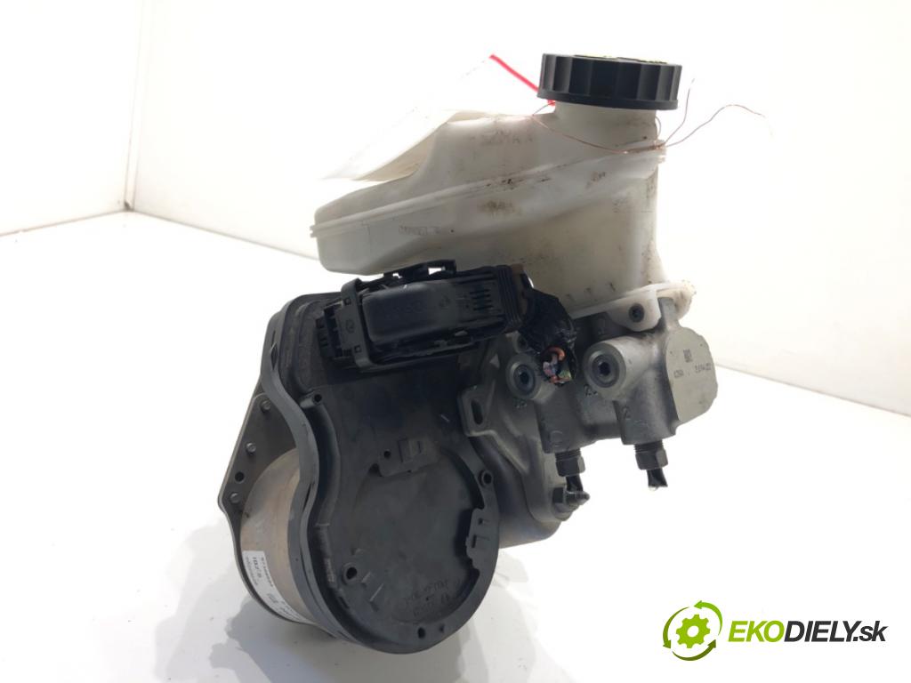 DS DS 7 SUV 2022 133 kW PureTech 180 (J45GFU) 1598 Posilovač bŕzd 9841952080
