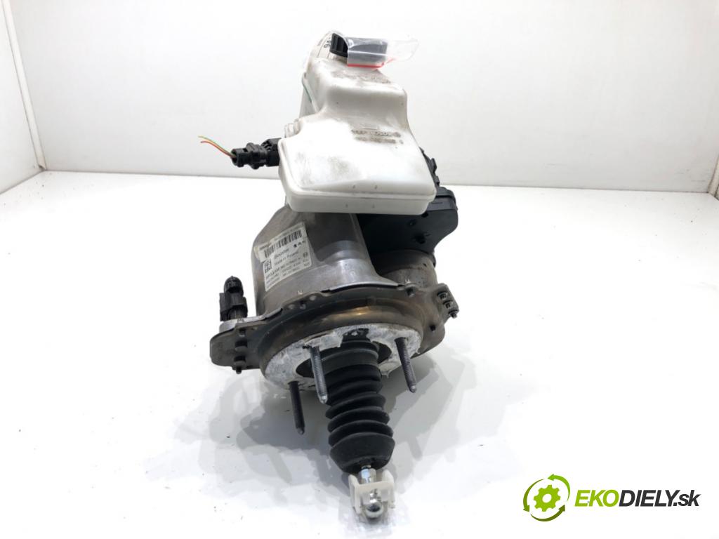 DS DS 7 SUV 2022 133 kW PureTech 180 (J45GFU) 1598 Posilovač bŕzd 9841952080