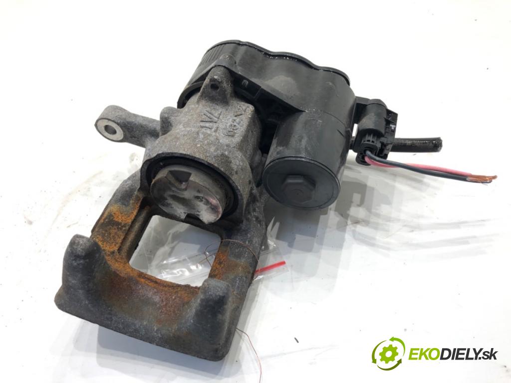 DS DS 7 SUV 2022 133 kW PureTech 180 (J45GFU) 1598 Brzdič strmeň ľavy zad 9819060880