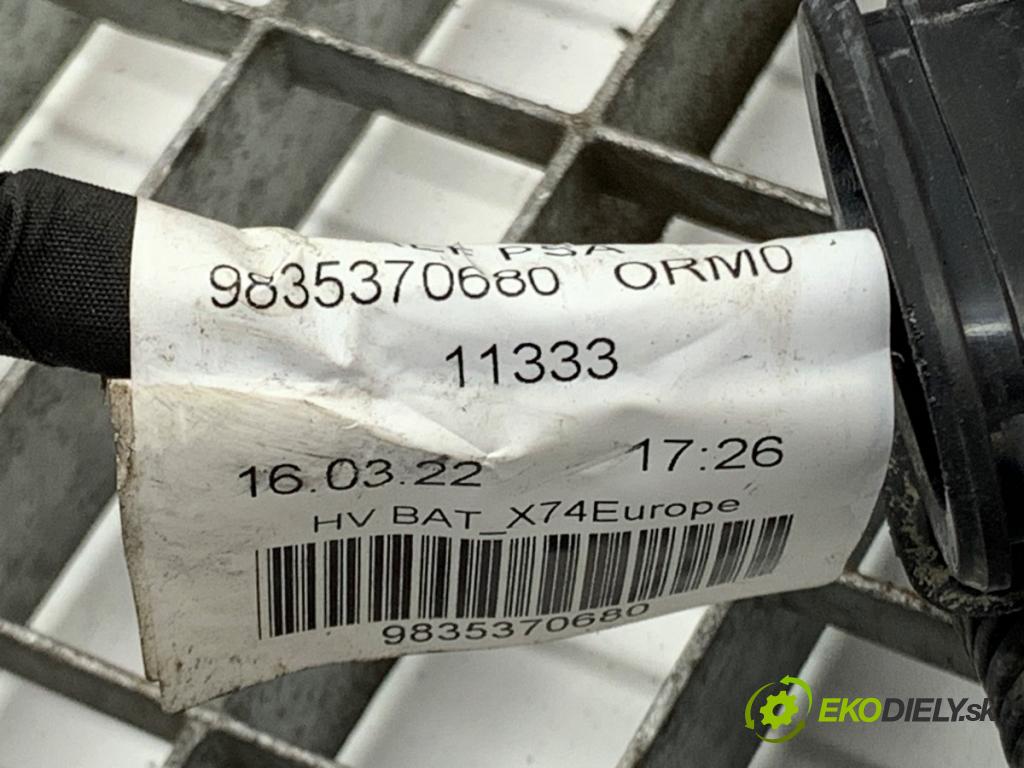 DS DS 7 SUV 2022 133 kW PureTech 180 (J45GFU) 1598 trubka vysokého NAPĚTÍ: 9835370680