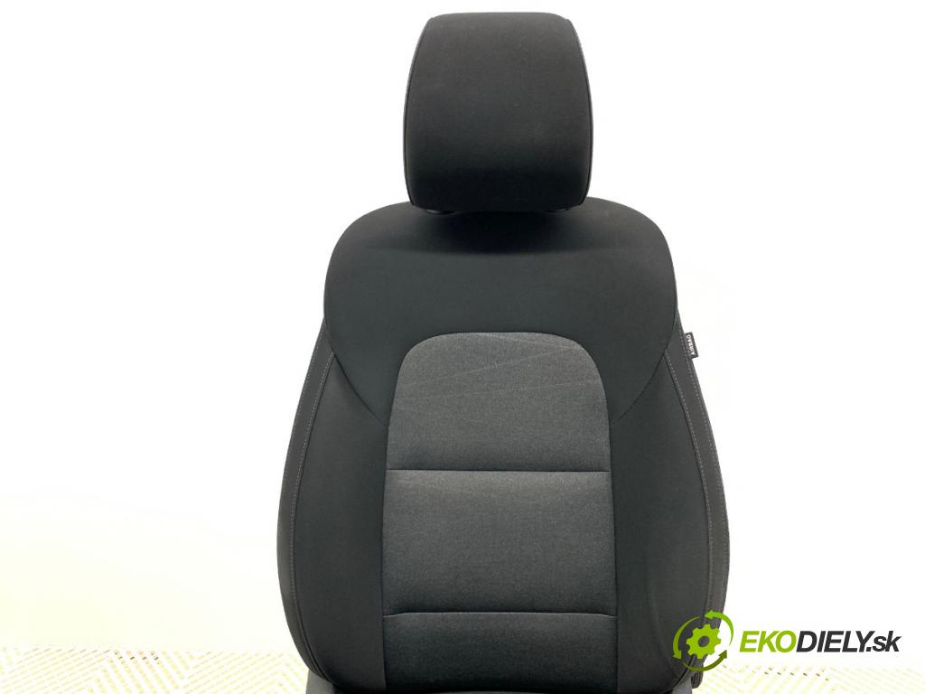 HYUNDAI TUCSON SUV 2020 97 kW 1.6 GDi 1591 Sedadlo ľavy predný