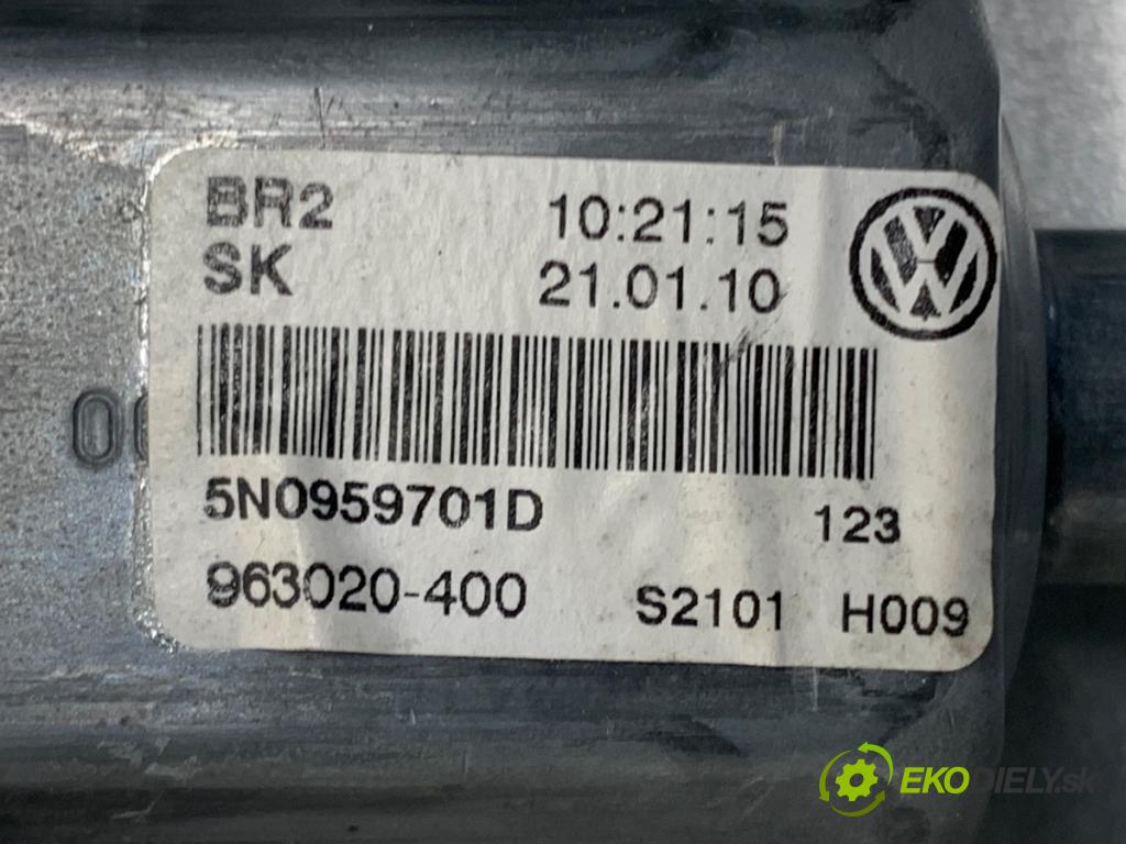 VW TIGUAN SUV 2010 103 kW 2.0 TDI 1968 Mechanizmus okna ľavy predný 5K0959793