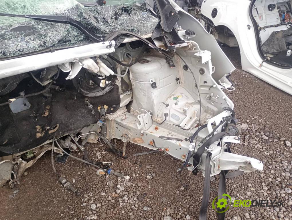 RENAULT TRAFIC III Skrzynia 2023 81 kW 2.0 dCi 110 (FGMW) 1997 karoséria ČTVRŤÁK: Blatník prah strecha PODŁUŻNICA