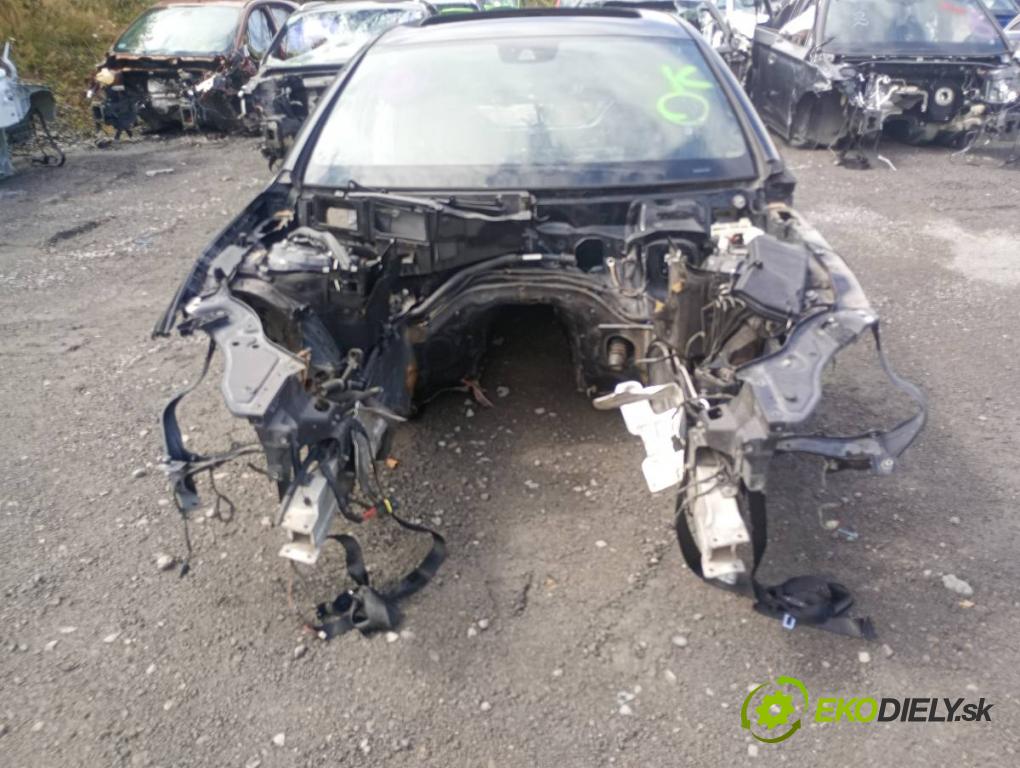 MERCEDES-BENZ C218 coupe 2014 300 kW CLS 500 (218.373) 4663 KAROSERIA ČTVRŤÁK blatník práh střecha PODŁUŻNICA